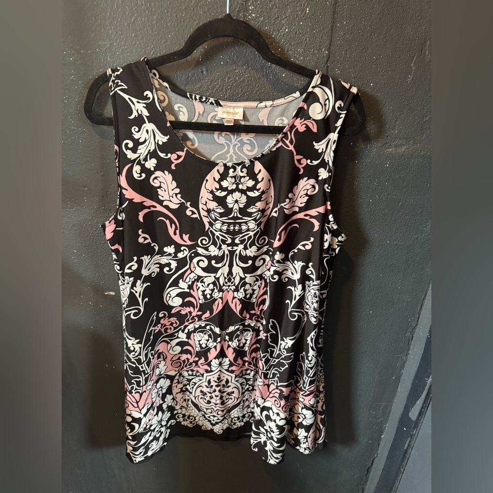 Avenue Black and Pink Patterned Tunic Tank Top Blouse